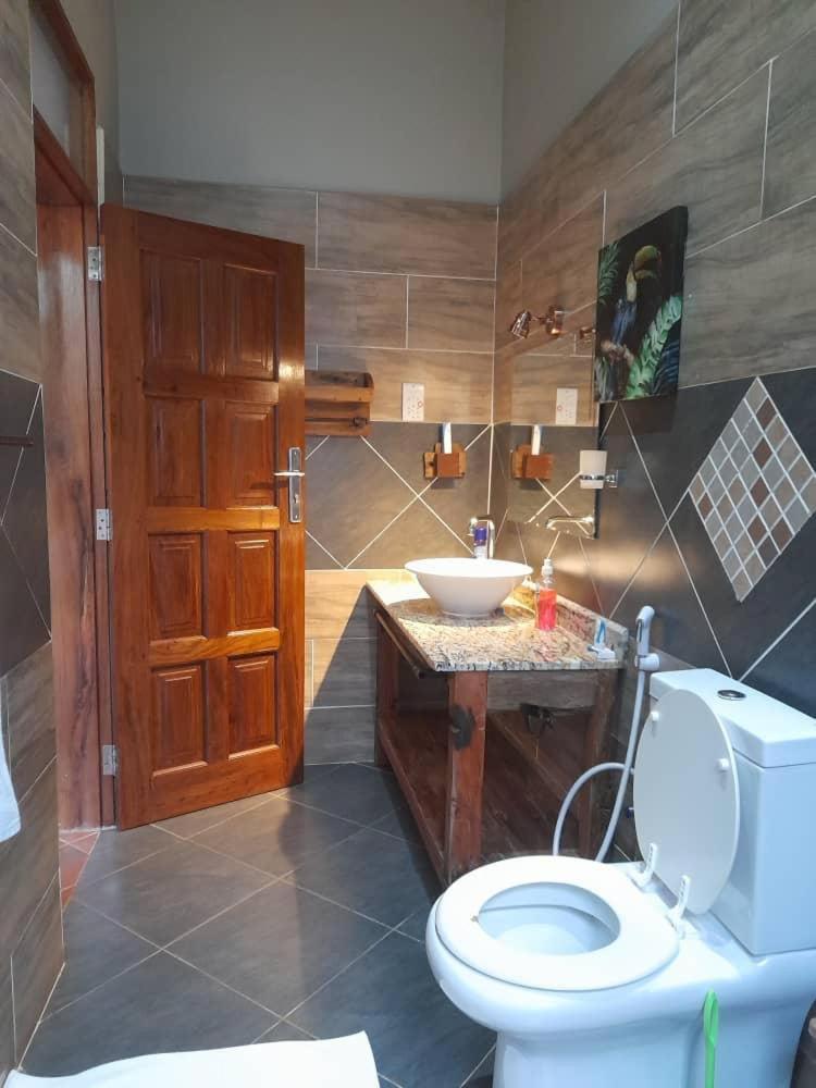 Kinga Homes Boutique Hotel Moshi Dış mekan fotoğraf
